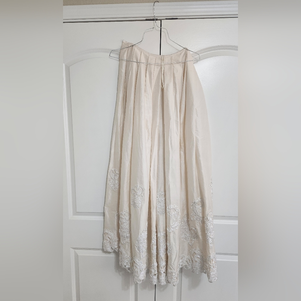 Demetrios Ilissa Vintage Wedding Dress/Gown(Carolyn Bessette-Kennedy Inspired) - Picture 6 of 10